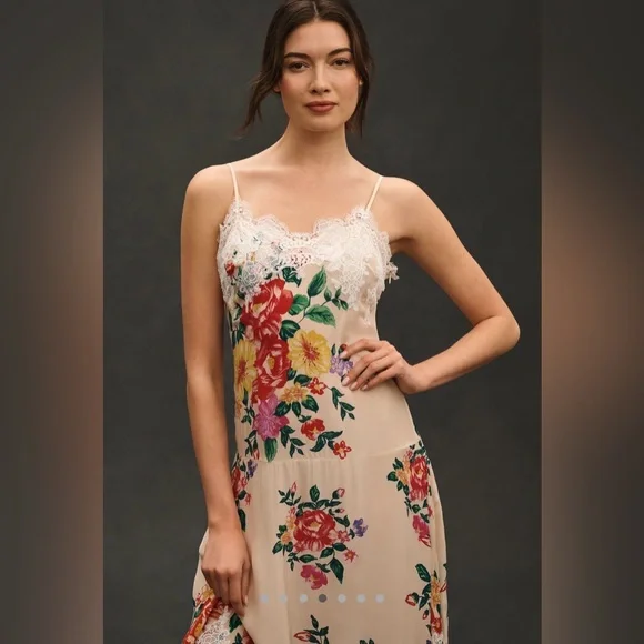 By Anthropologie sleeveless V neck lace slip midi dress